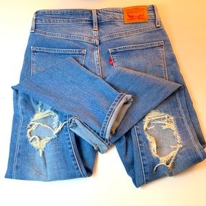 Levi’s 721 High Rise Skinny Ripped Jeans sz 26